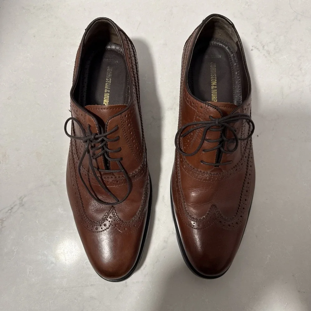 Johnson & Murphy   Wingtip Leather Oxford Brown Size 11 1/2 Excellent